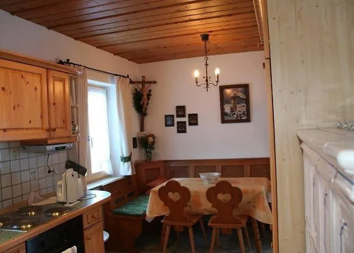 Apartments- Und Anton * Гармиш-Партенкирхен