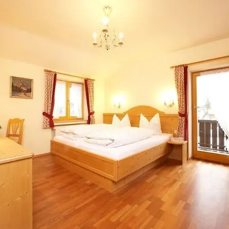 Lejlighed Apartments- Und Anton