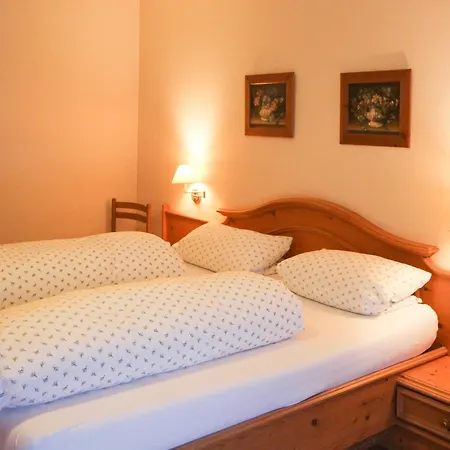 Apartments- Und Anton *